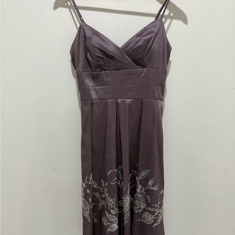 Oleg Cassini Mauve Midi Dress with Floral Embroidery